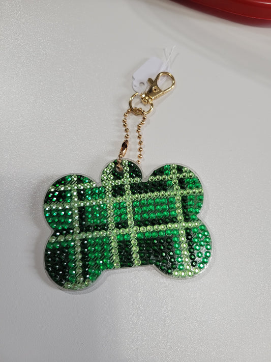 Green Plaid Dogbone Diamond Painting| Keychain