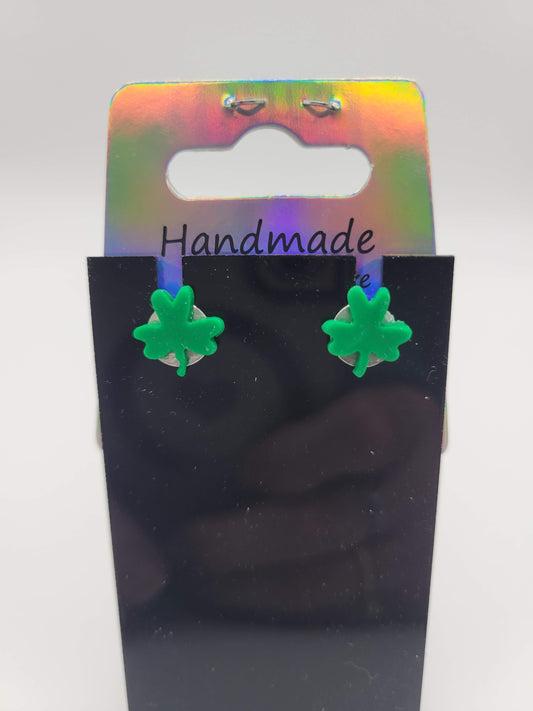 Shamrock Stud Green | Clay Earrings
