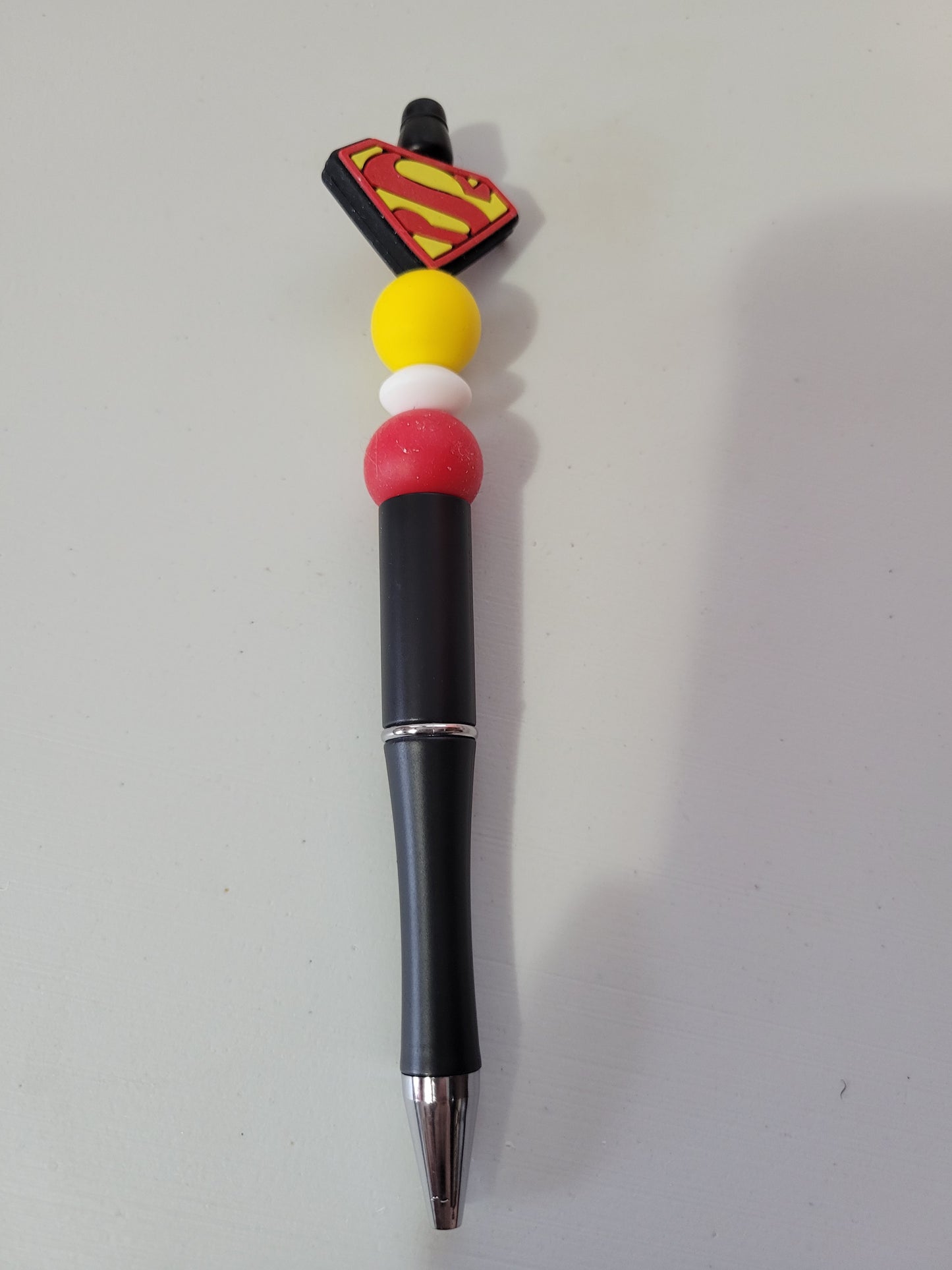 Red S | Pen