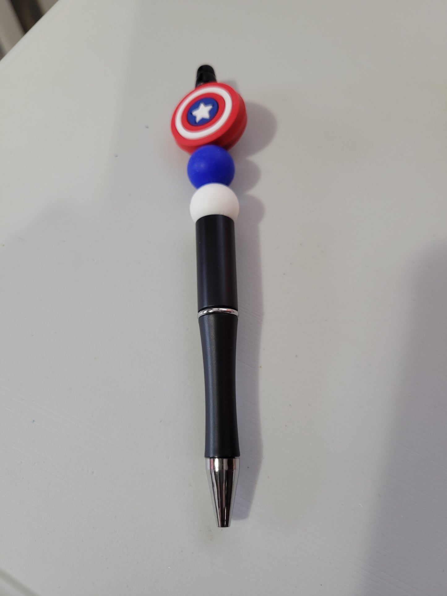 Shield | Pen