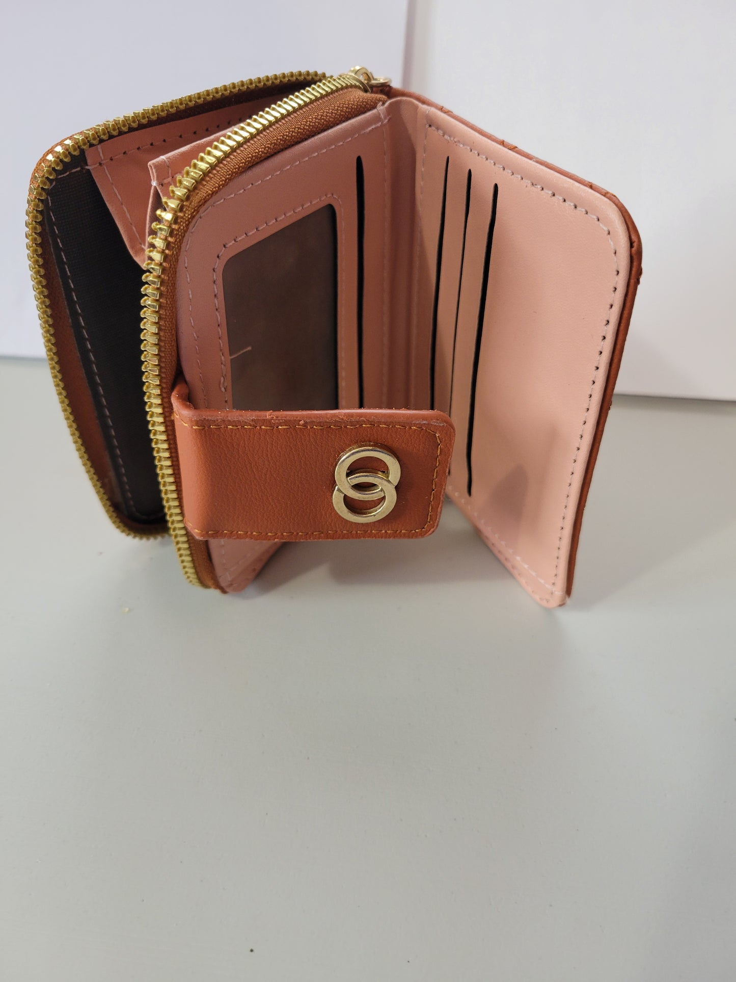 Brown O's |Wallets