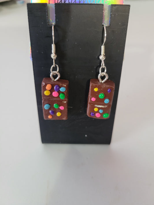 Brownie Dangling | Clay Earrings