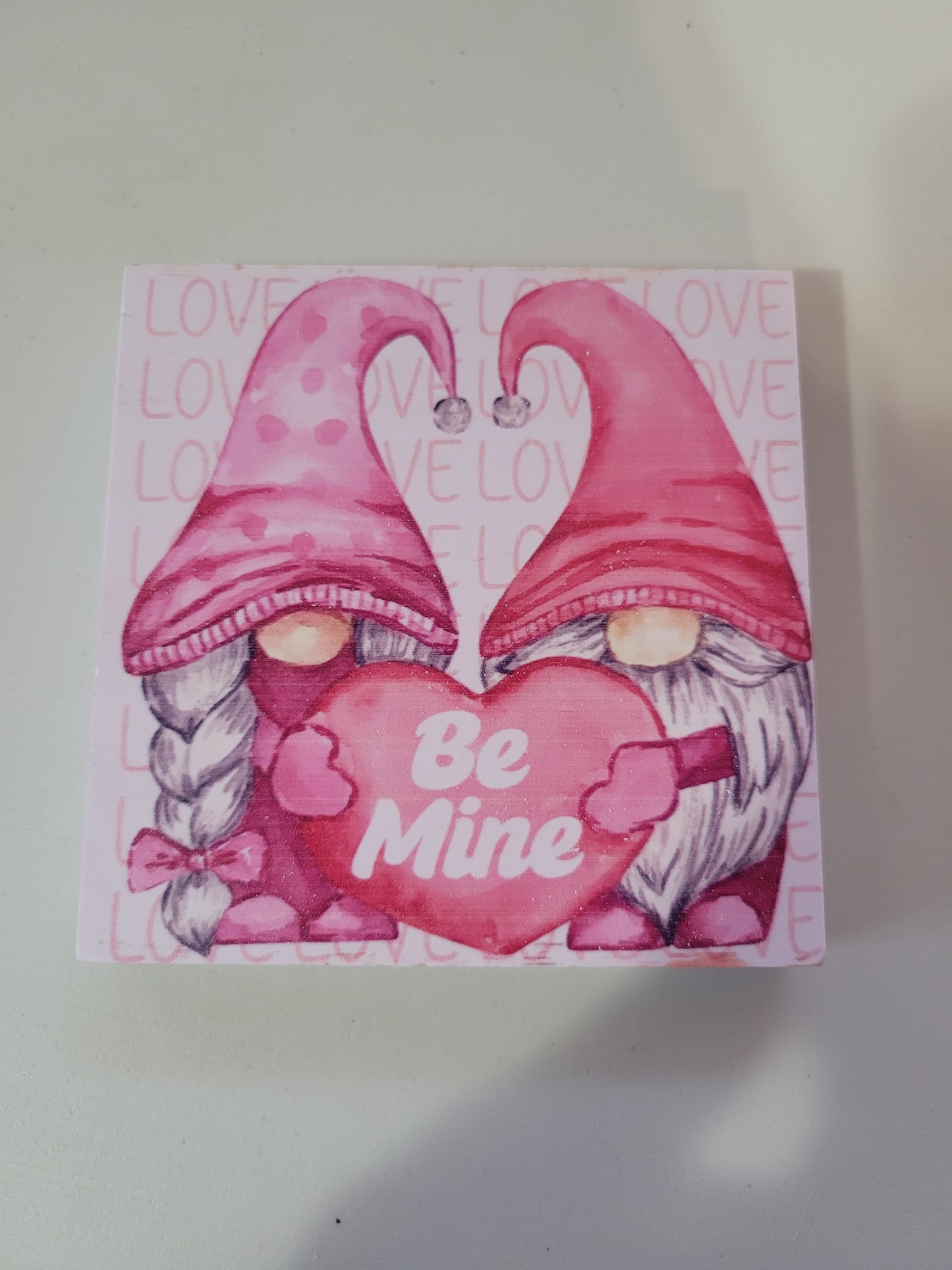 Gnome Be Mine|Signs