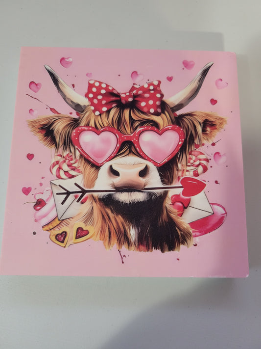 Highland Cow w/Arrow|Signs