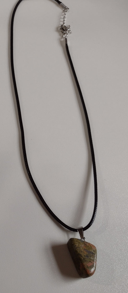 Marbled Triangle | Corded Necklace - 18"